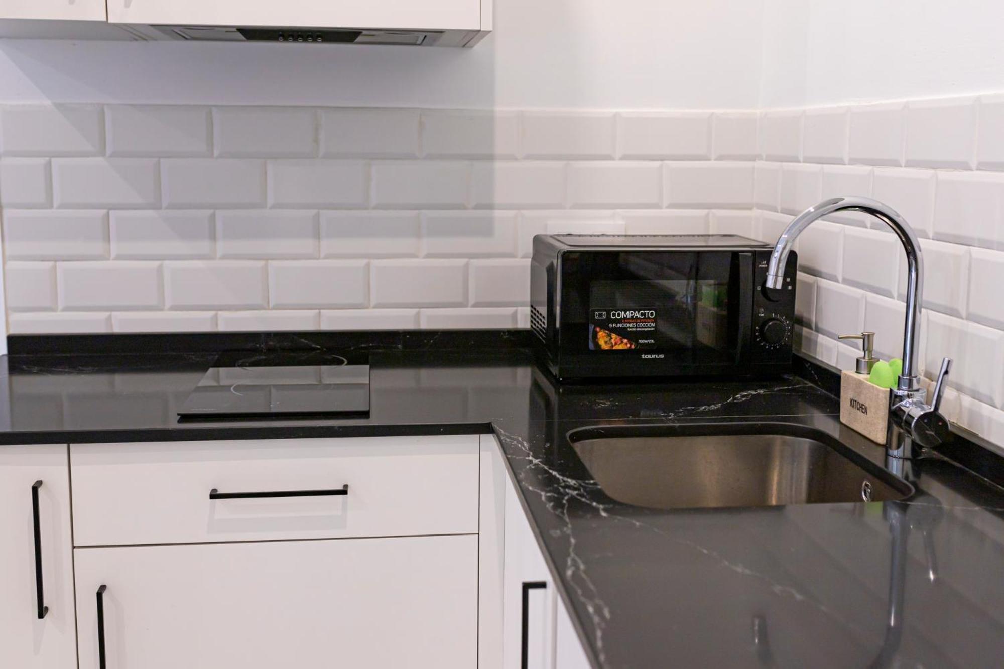 סביליה Resolana Suites מראה חיצוני תמונה