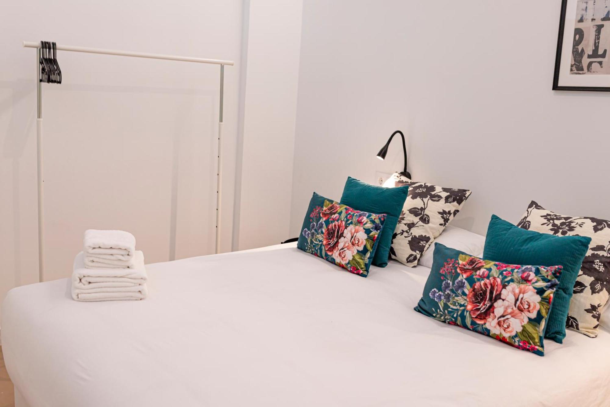 סביליה Resolana Suites מראה חיצוני תמונה