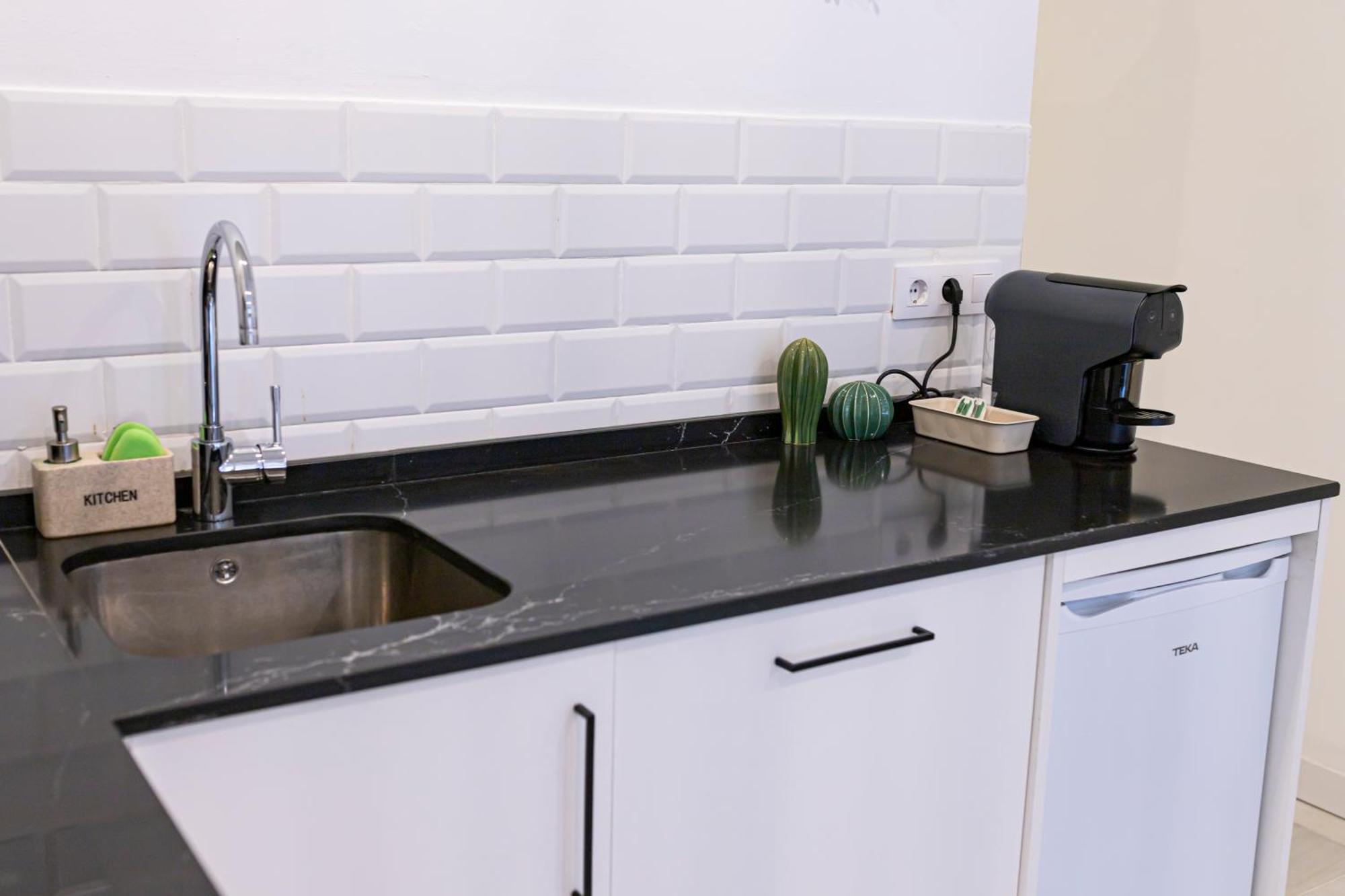 סביליה Resolana Suites מראה חיצוני תמונה